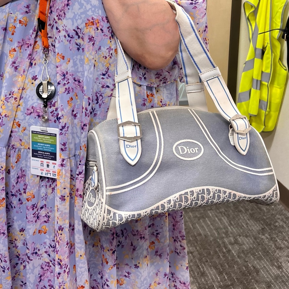Dior vintage purse, blue/white clean!